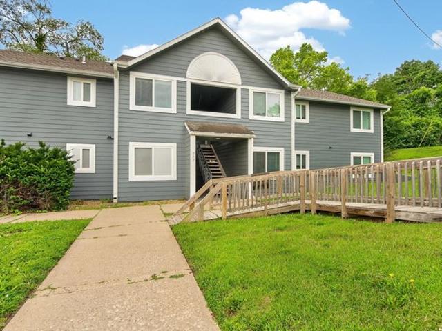 Condo for sale in Kansas