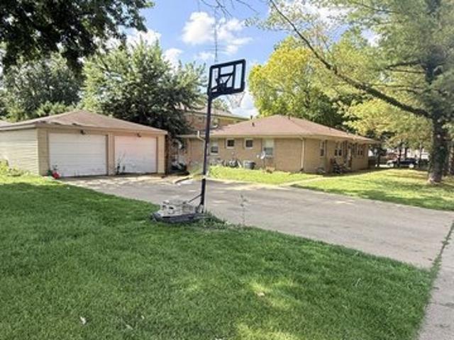House for sale in Mclean, Illinois
