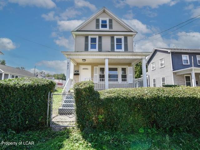 House for sale in Olyphant, Pennsylvania