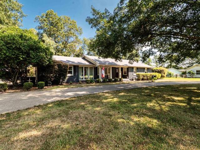 House for sale in Ark