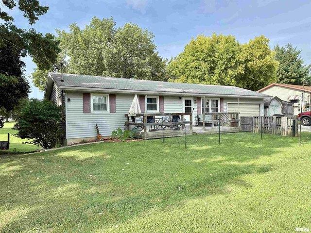 House for sale in Fulton, Illinois
