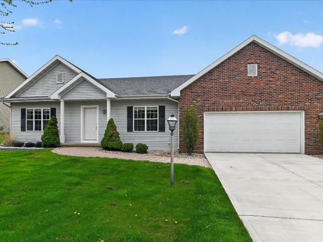 House for sale in Cottage Grove, Wisconsin