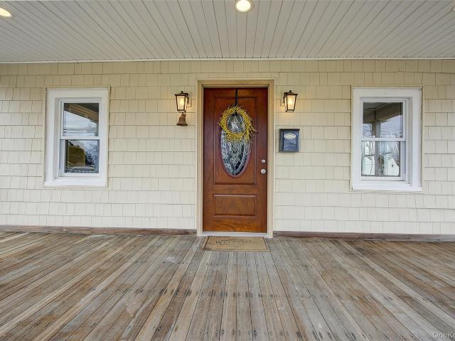 House for sale in Bohemia, New York
