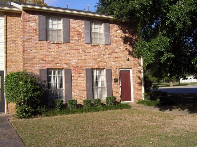 Condo for sale in Pine Bluff, Jefferson County