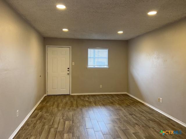 Apartment for sale in Briggs, Texas