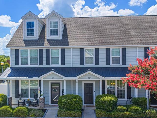 Townhouse for sale in Summerville, South Carolina