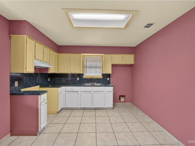 House for sale in Cameron, Texas