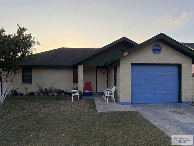 House for sale in Cameron, Texas