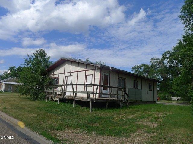 House for sale in Stanton, North Dakota