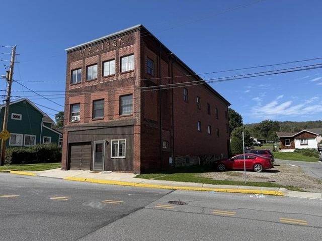 House for sale in Summerhill, Cambria County
