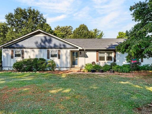 House for sale in Sparta, Middle Tennessee