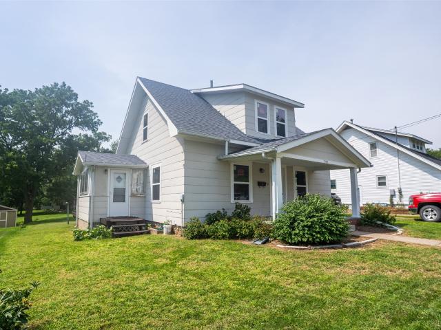 House for sale in Guthrie, Iowa