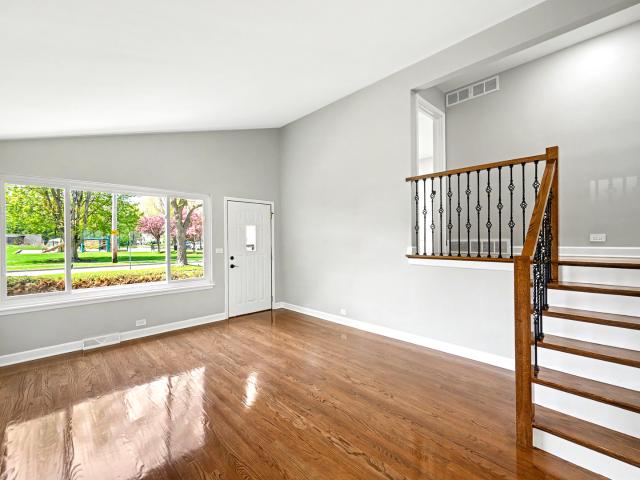 House for sale in Glen Ellyn, Illinois