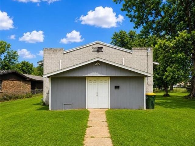House for sale in Robertson, Texas