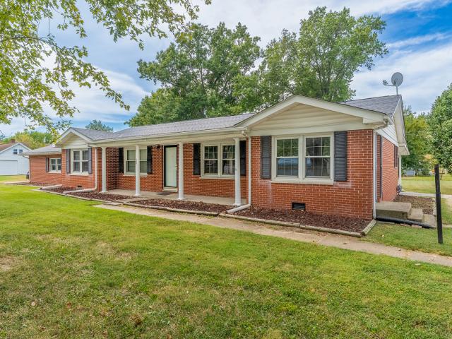 House for sale in Sesser, Franklin County