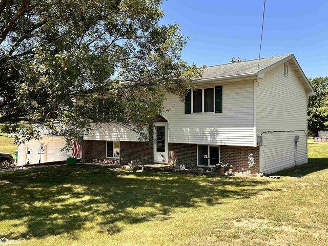 House for sale in Davis, Iowa