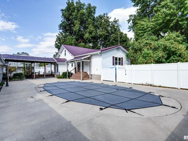 Property for sale in Nokomis, Illinois