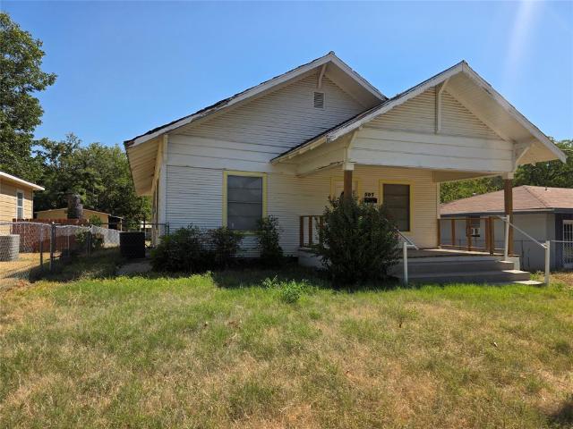 House for sale in Bowie, Montague County
