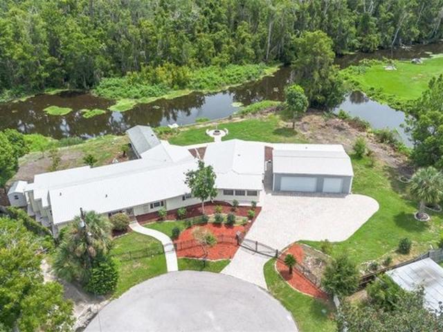 House for sale in Eustis, Lake County