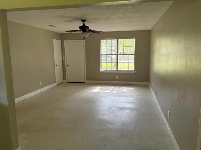 House for sale in Mooringsport