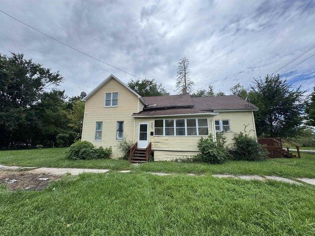 House for sale in Carrollton, Michigan