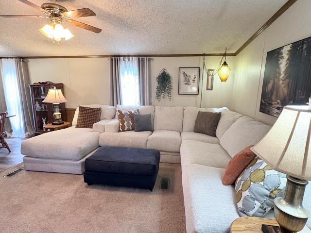 House for sale in Eddyville, Iowa