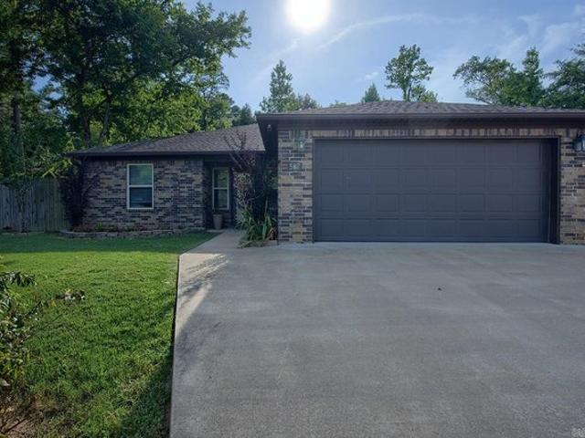 House for sale in Ark