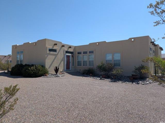House for sale in Elephant Butte, New Mexico