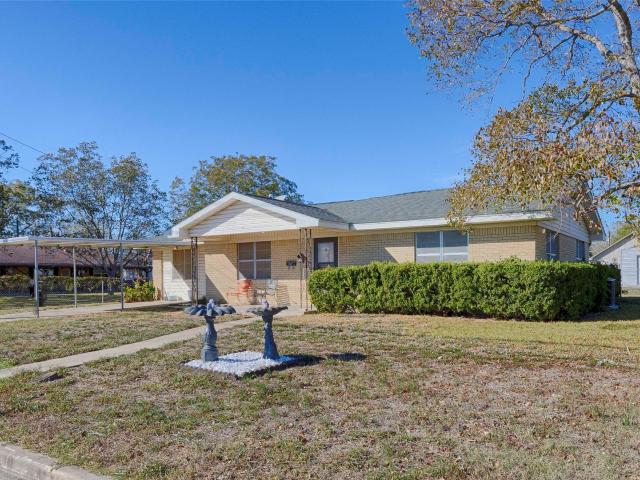 House for sale in Schulenburg, Fayette County