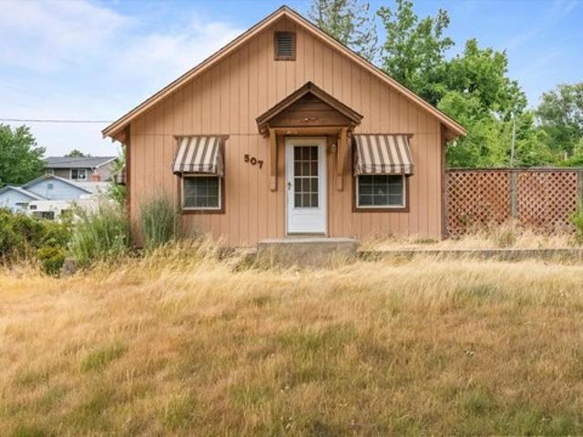 House for sale in Selah, Washington
