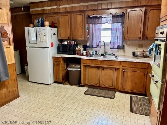 House for sale in Ark