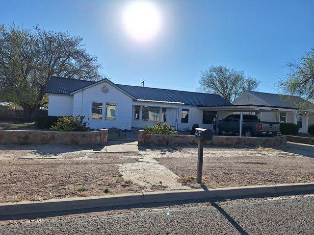 House for sale in Seminole, Texas