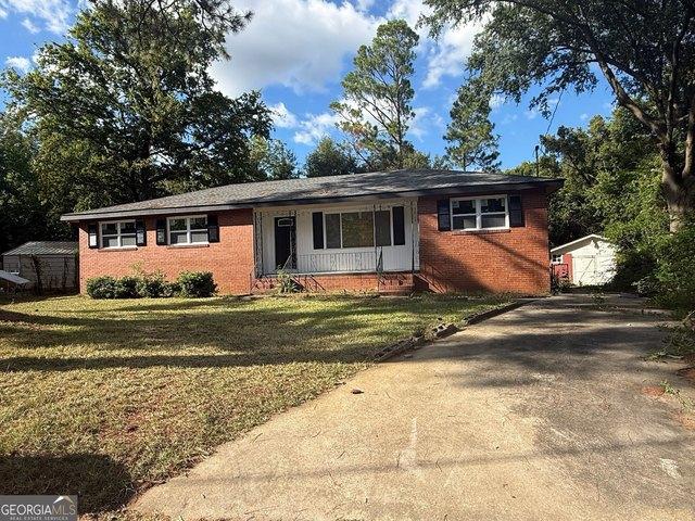 House for sale in Terra Cotta, Macon