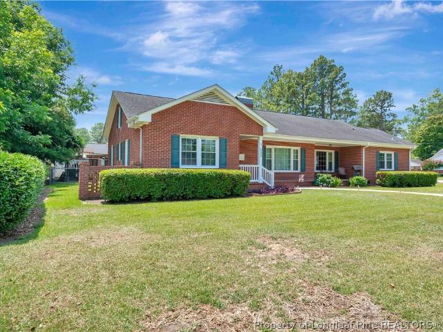 House for sale in Lumberton, North Carolina