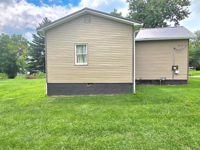 House for sale in Bicknell, Indiana