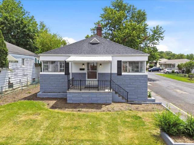 House for sale in Falling Waters, West Virginia