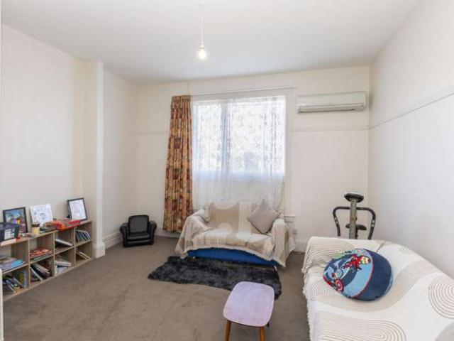 House for sale in Chaslands, Canterbury
