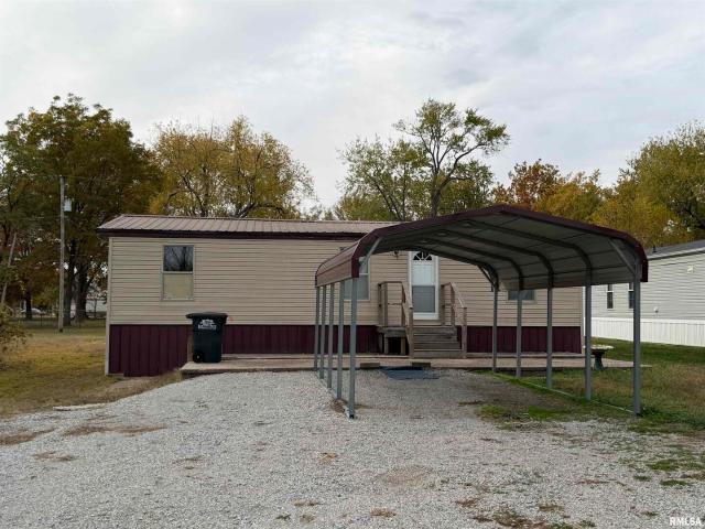 House for sale in Odin, Illinois