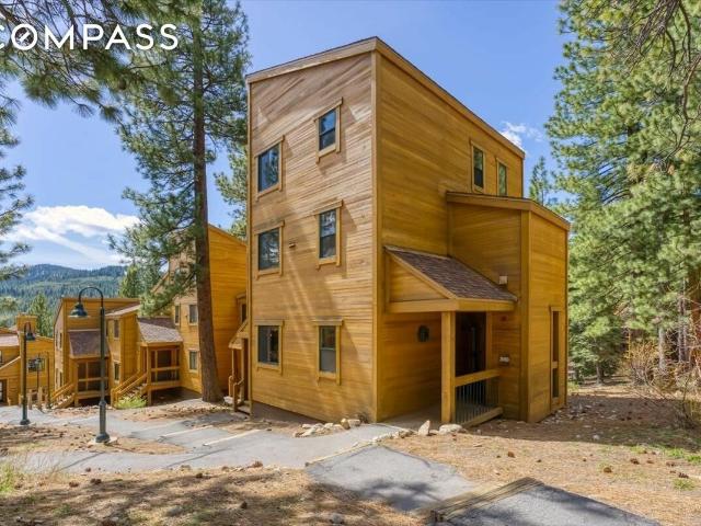 Townhouse for sale in Truckee