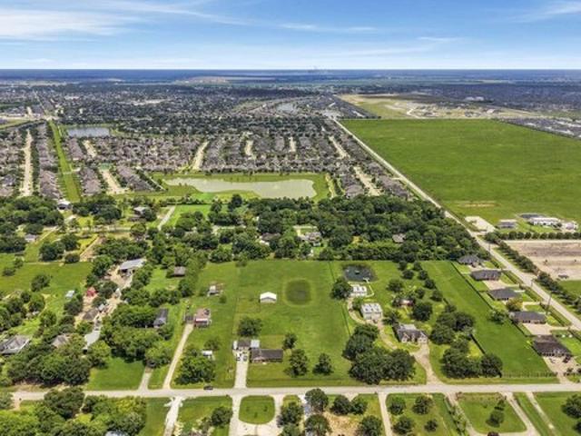 Land for sale in Liberty, Texas