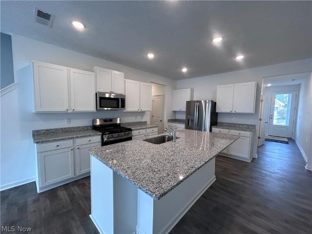 Townhouse for sale in Willoughby, Ohio