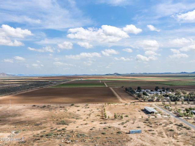 Land for sale in Aguila, Arizona