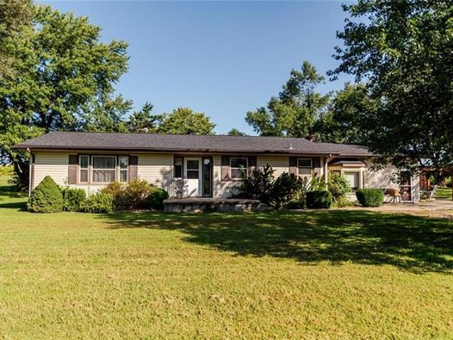House for sale in Cummings, Atchison County