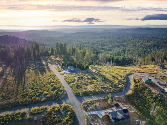 Land for sale in Grizzly Flats, El Dorado County