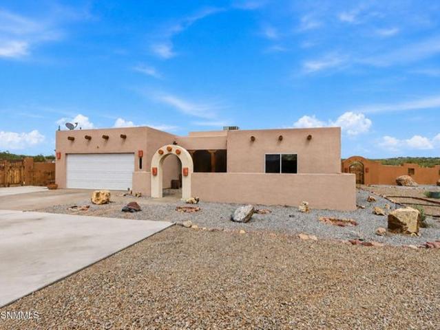 House for sale in Dona Ana, New Mexico