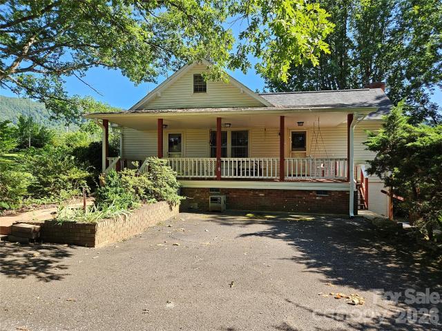 House for sale in Morganton, Burke County
