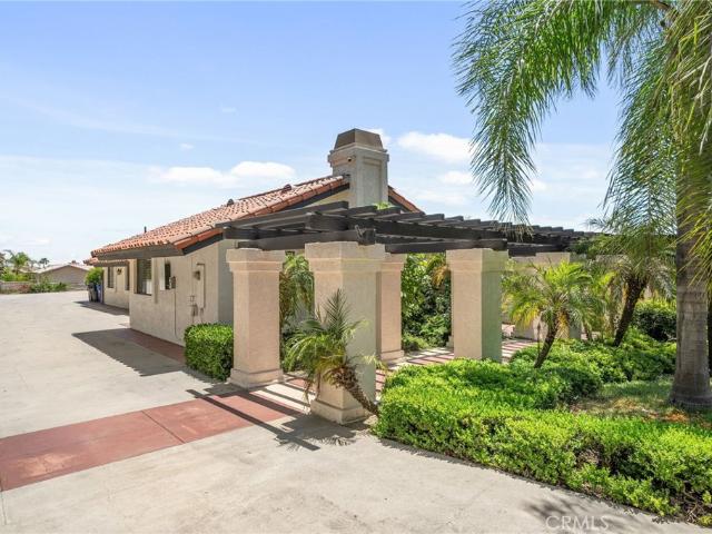 House for sale in Alta Loma, Alta