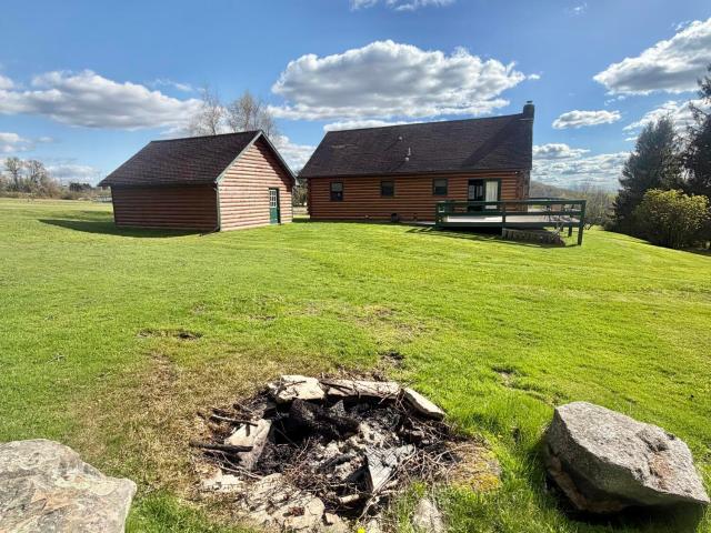House for sale in Clifford, Pennsylvania