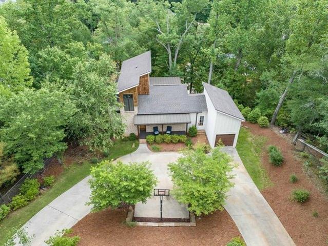 House for sale in Hamilton, Georgia