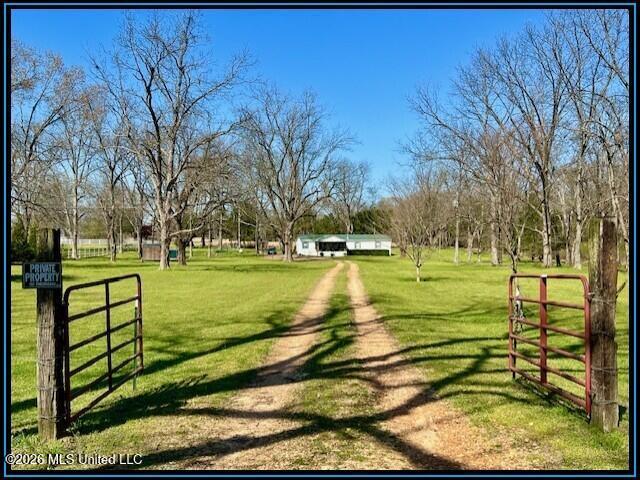 House for sale in Crenshaw, Mississippi